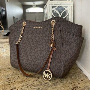 New Mk ❤️ Jet Set Travel Large Chain Shoulder